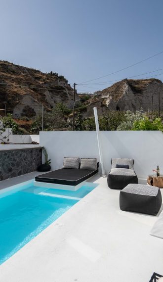 Superior Cave Suite with Private Pool