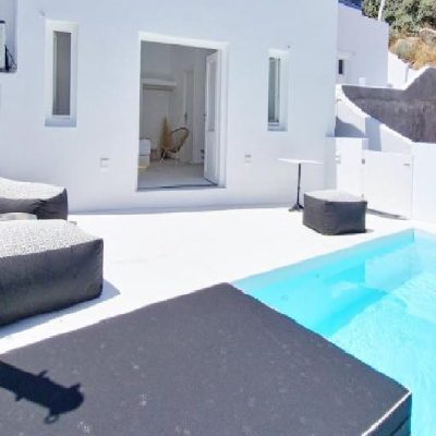 Superior Cave Suite with Private Pool