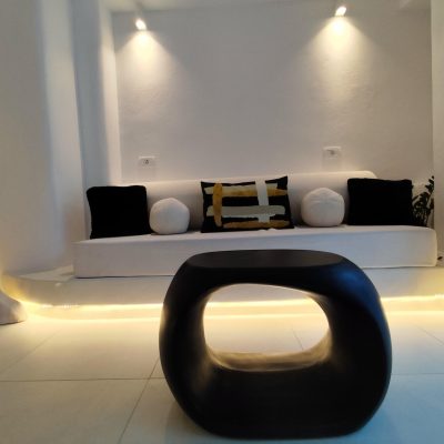 Junior cave suite with private jacuzzi